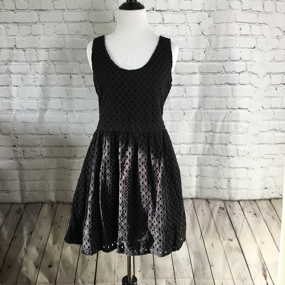 Joie Black Eye-lit dress - Picture 1 of 7